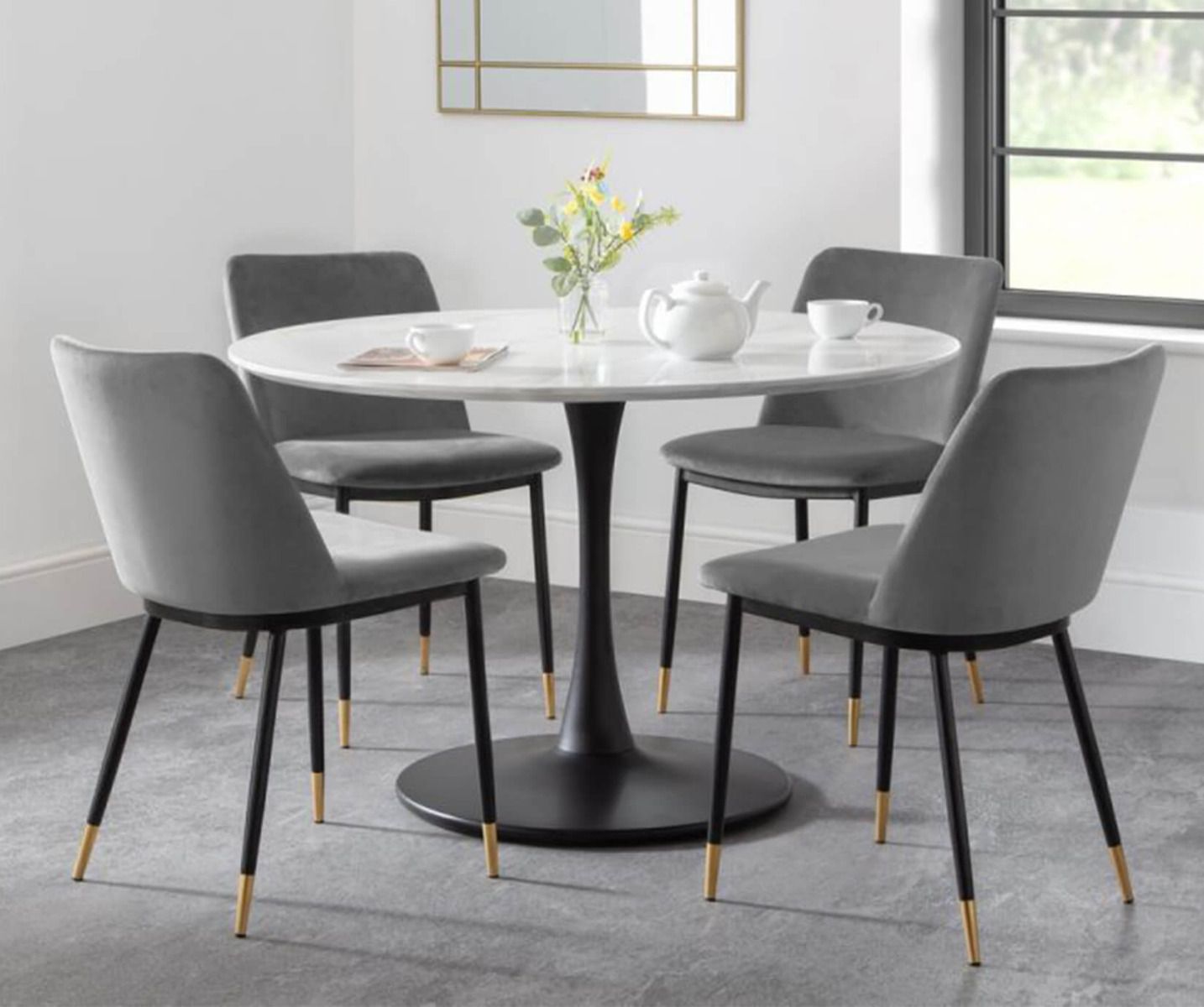 Holland 1.2 Round Pedestal Dining Table with 4 Delaunay Grey Chairs