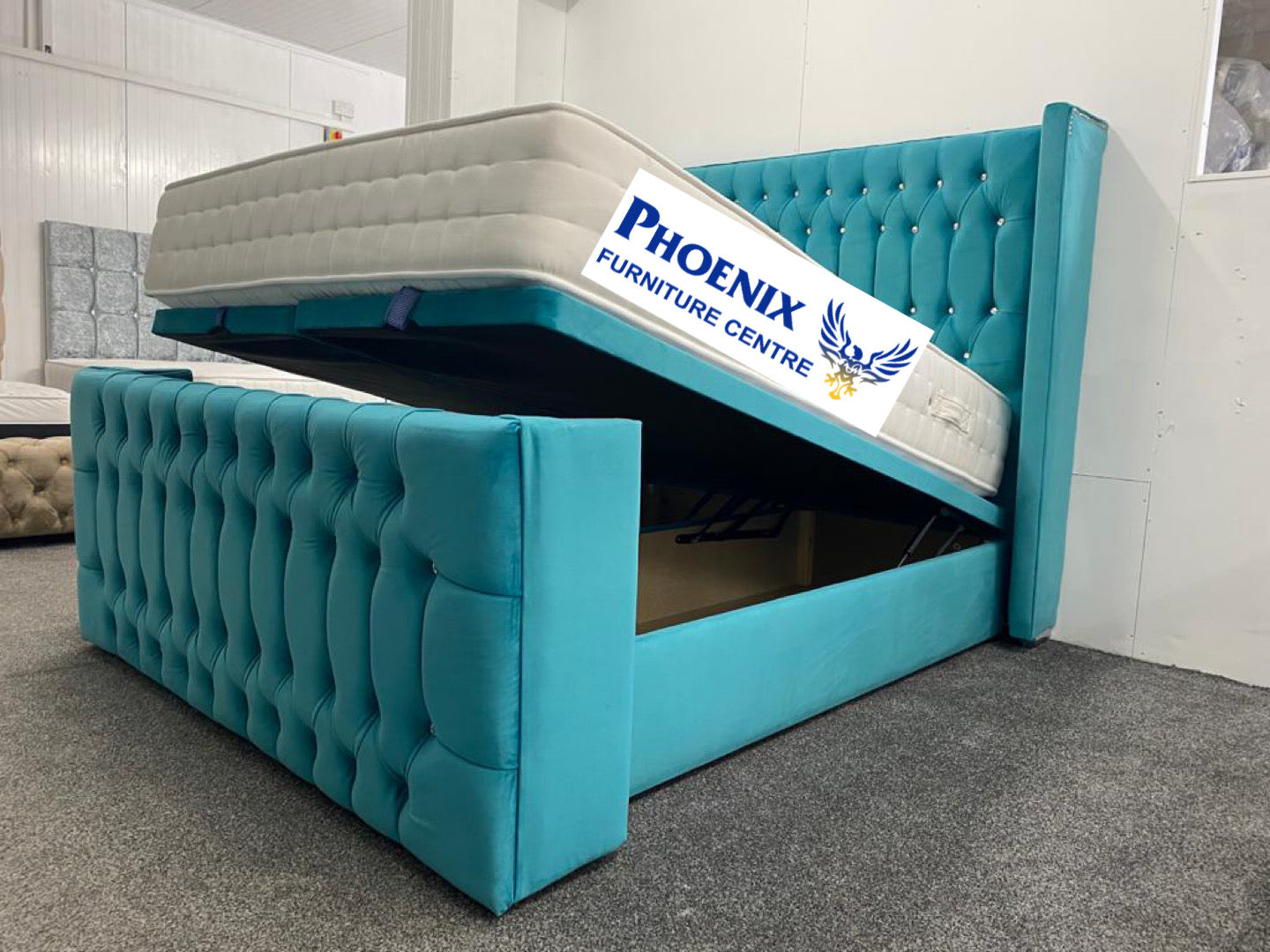 Quebec Ottoman Bedframe